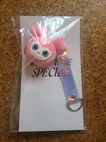 TWICE BABY LOVELYS 스마트폰 참 허벅지 MOVELY