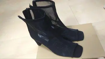 SNIDEL 오픈토 메쉬 부츠