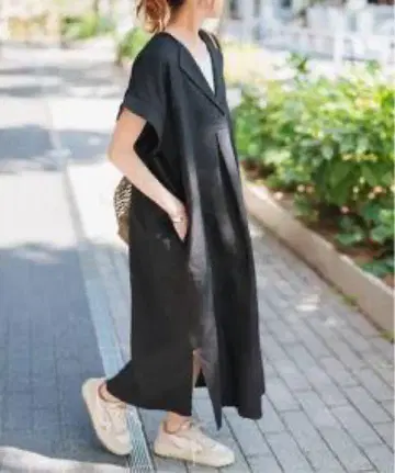 Spick and Span 린넨 카프탄 드레스