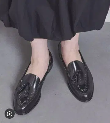 CASTELLANO 스터드 태슬 로퍼