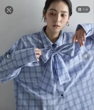 THE YOn 빅 보타이 블라우스 색스 블루