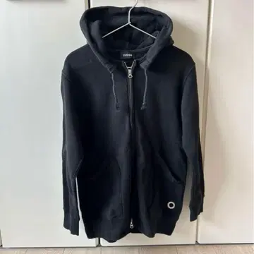 주카 블랙 더블 지퍼 파커 카코