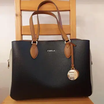 훌라 투톤 컬러 가죽 백