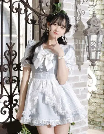 noemie 노에미 셋업 새상품 색스 스카이블루