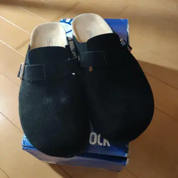 BIRKENSTOCK 블랙 사보 클로그 샌들