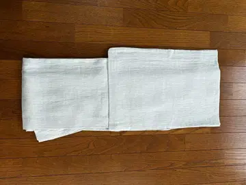 옅은 그린 컬러의 심플한 유카타 여름 기모노