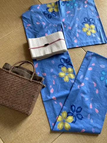 미사용 새상품 쭈크센 유카타 벚꽃 패턴