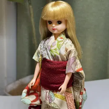 리카짱 4세대 기모노 오리지널 후리소데