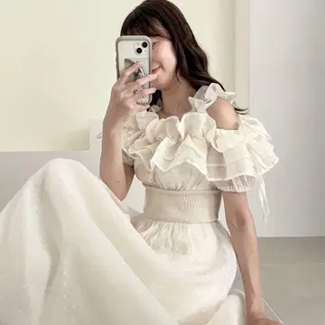 마제스틱 레곤 밀푀유 프릴 코르셋 원피스 화이트