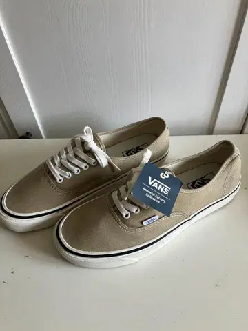 VANS 오센틱 베이지 28.0cm