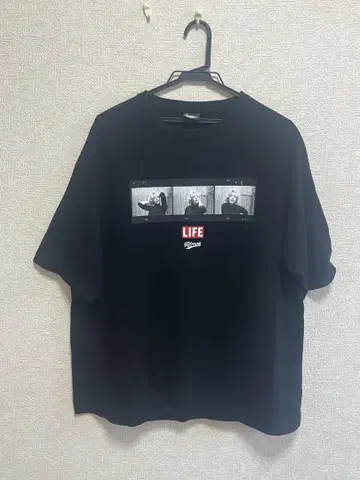 Atmos LIFE 마릴린 몬로 티셔츠 블랙
