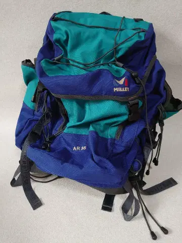 MILLET AR 35 냅색 파랑/그린