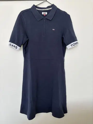 Tommy Jeans 네이비 반팔 피케 셔츠