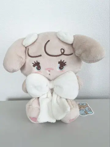 mikko characters 안아주는 리본 봉제 인형 너트