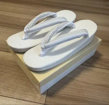 화이트 조리 패브릭 소재 박스 포함