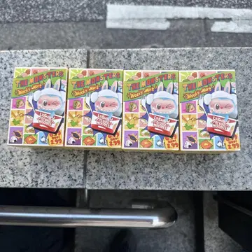 팝 마트 몬스터즈 (러브) 피규어 4 비즈