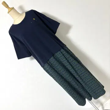 north object de petit 자수 롱 원피스 꽃무늬