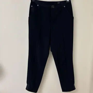 VICKY 블랙 슬림 핏 팬츠