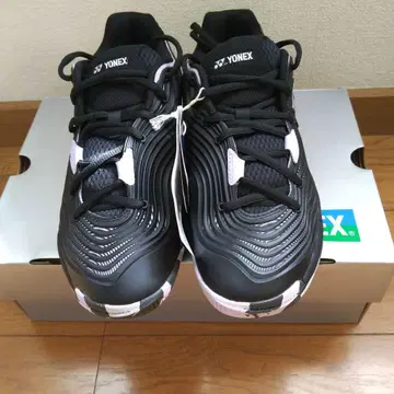 새상품 YONEX 파워 쿠션 퓨전 레브 블랙/화이트/퍼플