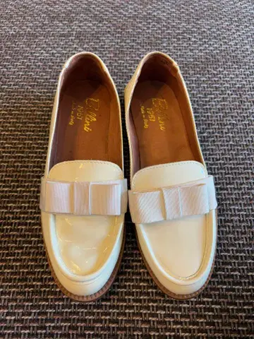 디에고 베리니 로퍼 36 화이트 에나멜 화이트