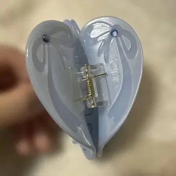 파란색 리본 하트 클립