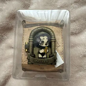 POPMART SKULLPANDA PARKER 핀 배지
