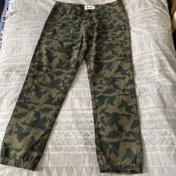 Diamond Supply Co. 카모 패턴 팬츠 사이즈 30