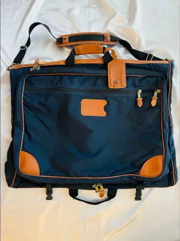 L.L.Bean 네이비 가먼트 백