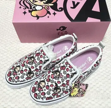 아쿠비짱 슬립온 스니커즈 24cm