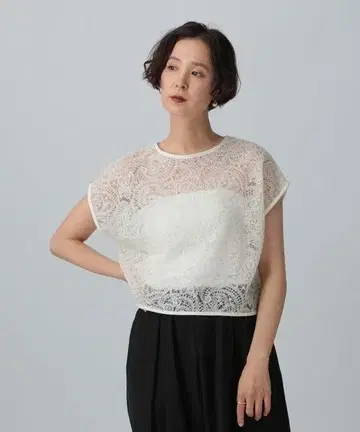 페이즐리 무늬 자수 프렌치 슬리브 완판템