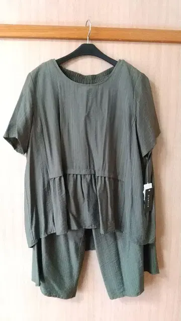 frohlich 셋업 반팔 팬츠 상하의 카키 LL