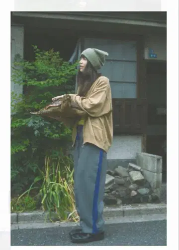 HOMELESS TAILOR ASYMMETRY WIDE PANTS