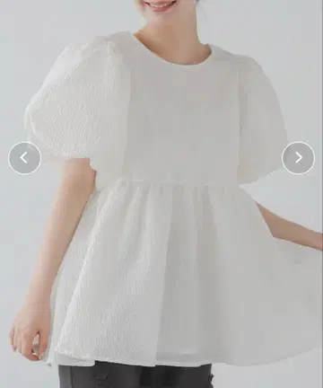 백 리본 볼륨 슬리브 자카드 탑