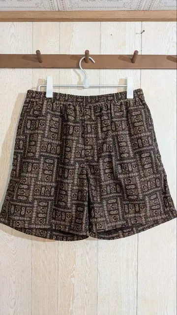 다이와 PIRE39 TECH EASY SHORTS L