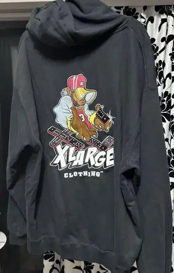 XLARGE 블랙 후드 부착 후드티 XL