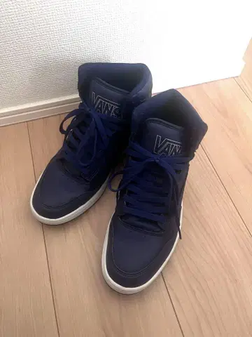 VANS V2411SLD AC 네이비 하이컷 스니커즈