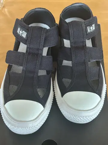 CONVERSE ALL STAR 블랙 글래디에이터 스니커즈