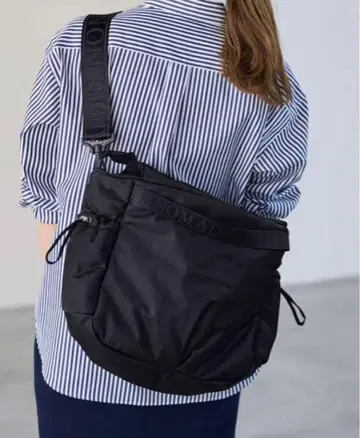 새상품 NOMADIS/노마디스 별주 BASQUE M SLD-F