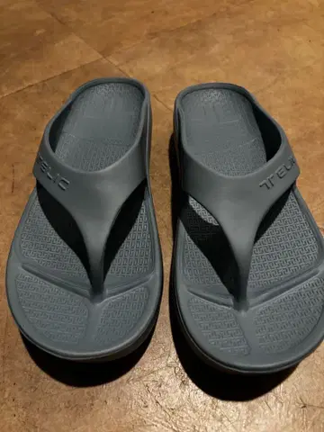 TELIC 컴포트 샌들 [통굽] W-FLIPFLOP