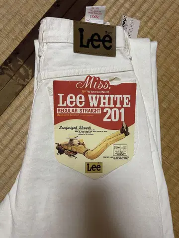 Lee 201 화이트 레귤러 스트레이트 데님
