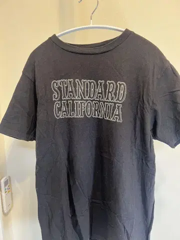 스탠다드 캘리포니아 티셔츠 Standard California