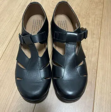 새상품급 레어 투모로우랜드 구르카 샌들