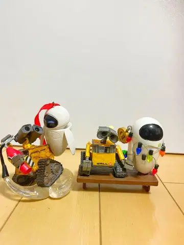 WALL-E EVA 피규어 세트 오너먼트