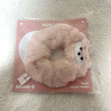 IVE 이소 MINIVE 팝업 스크런치