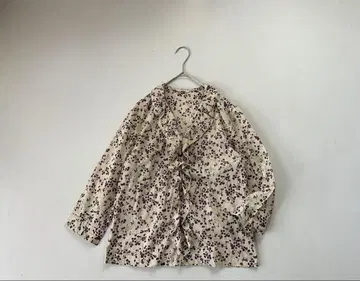 The shirts 리버티 블라우스
