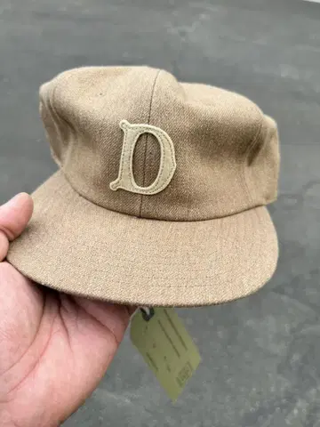 HW DOG&CO 야구 모자 도그 새상품 베이지