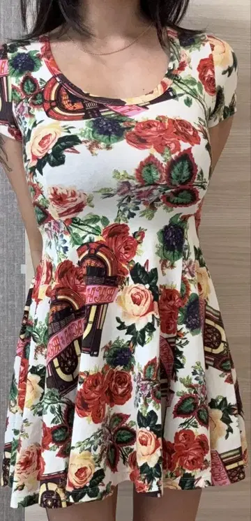 조이 리치 미니 원피스