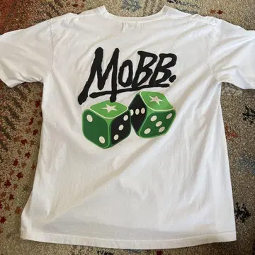 MOBB 다이스 티셔츠