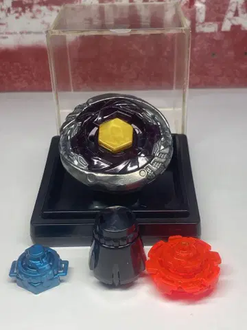 메탈 파이트 베이블레이드 팬텀 세트