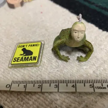 시맨 피규어 플레이트 포함